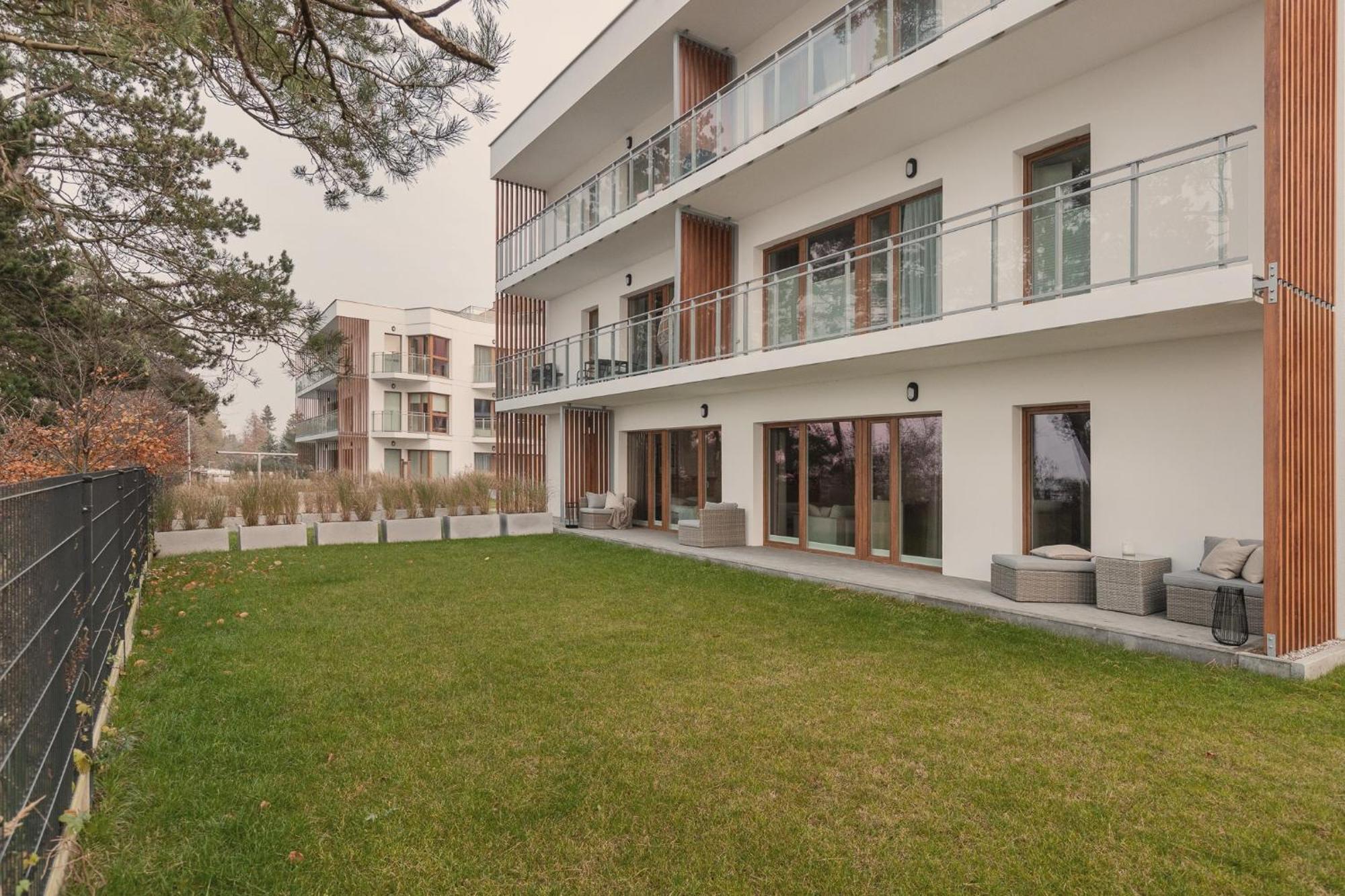 Let'S Sea - 2 Bedroom - Premium Baltic Apartment With Front Sea View Garden And Spa Access Gąski エクステリア 写真